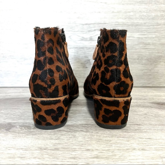 NWT Kenneth Cole Gentle Souls Ella Leopard Print Calf Hair Wedge Bootie - Sz 6.5 - Picture 4 of 16